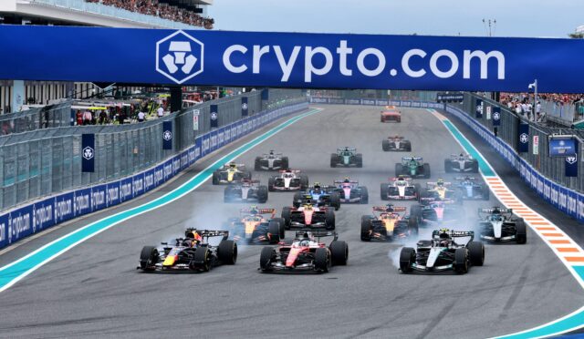 Ocon’dan geleceğin F1 motoru için sıra dışı fikir: “İki turbo”
