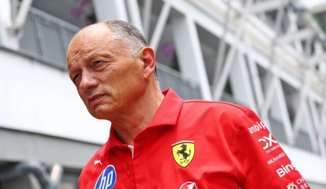 Vasseur, Hamilton'ın Ferrari hatasına dair basın sorularına sert çıktı