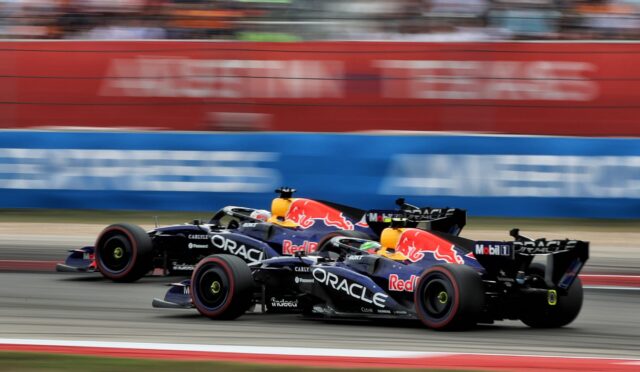 Verstappen ve Hadjar neden Red Bull’a öfkeli? Strateji, telsiz ve debriyaj sorunu