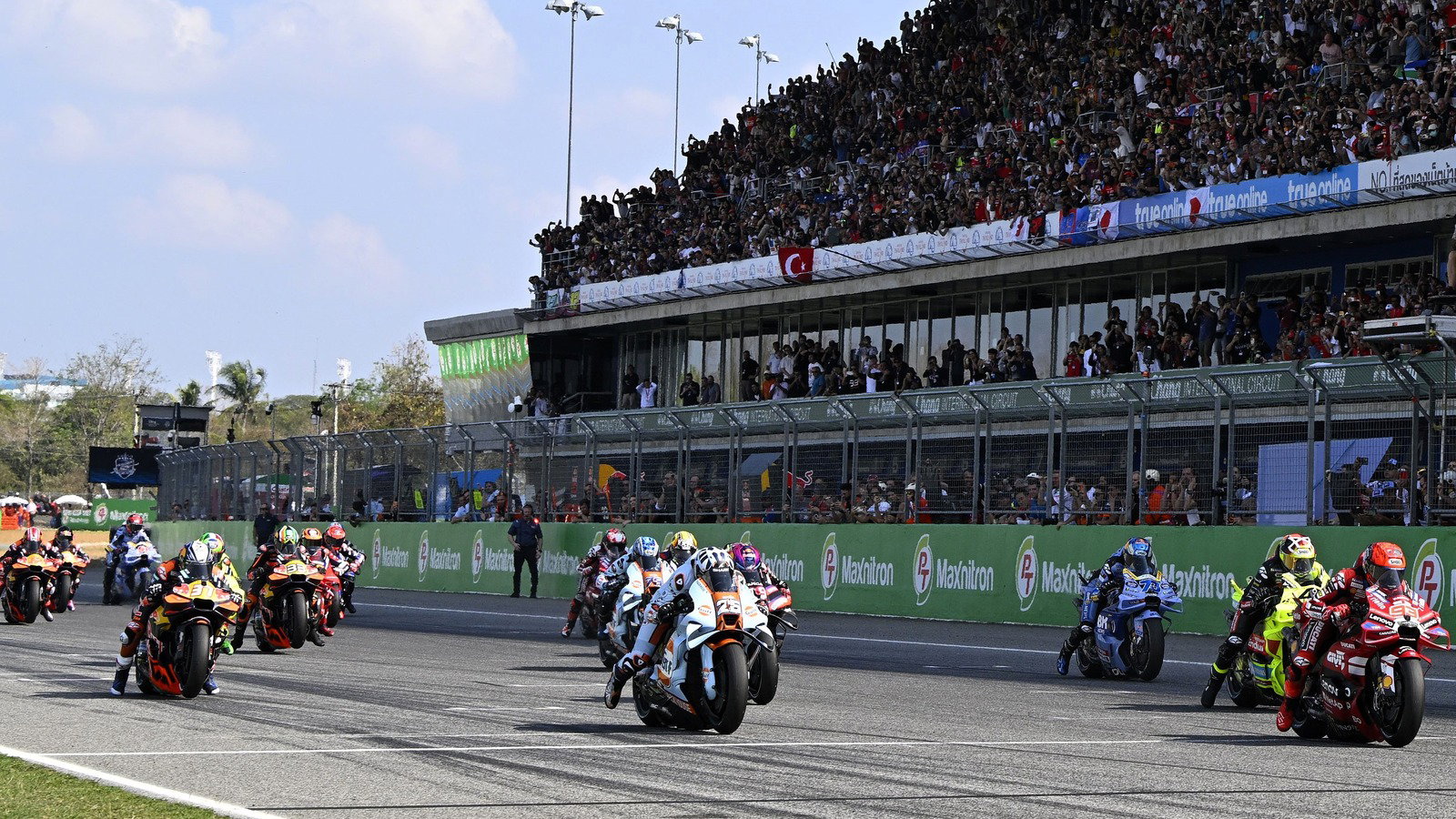 MotoGP 2027 pilot piyasası