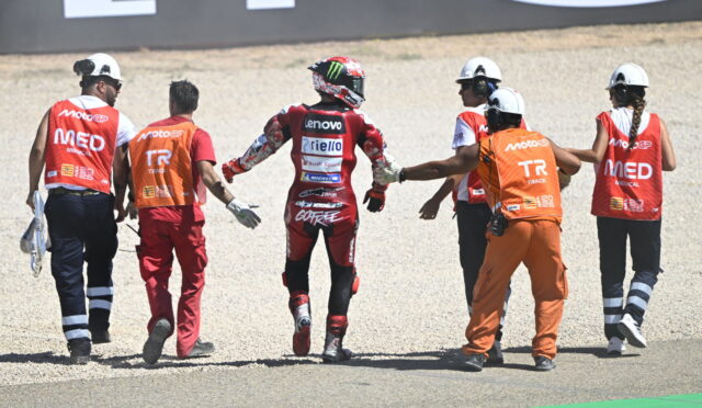 Dovizioso, Bagnaia için endişeli: “Gözlerinde gerçekten acı çektiğini görüyorum”