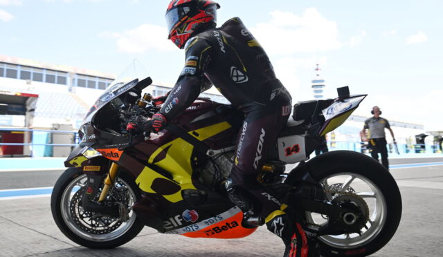 Sam Lowes, “garip” Estoril’in ardından Jerez WorldSBK’de ilk turdan toparlandı