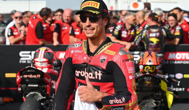 Bulega, WorldSBK’nin büyüklerini geride bırakarak 50. galibiyetine ulaştı