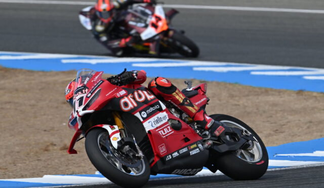 2026 Jerez WorldSBK Yarış 1 Sonuçları: Bulega açık ara kazandı, Sam Lowes ikinci oldu