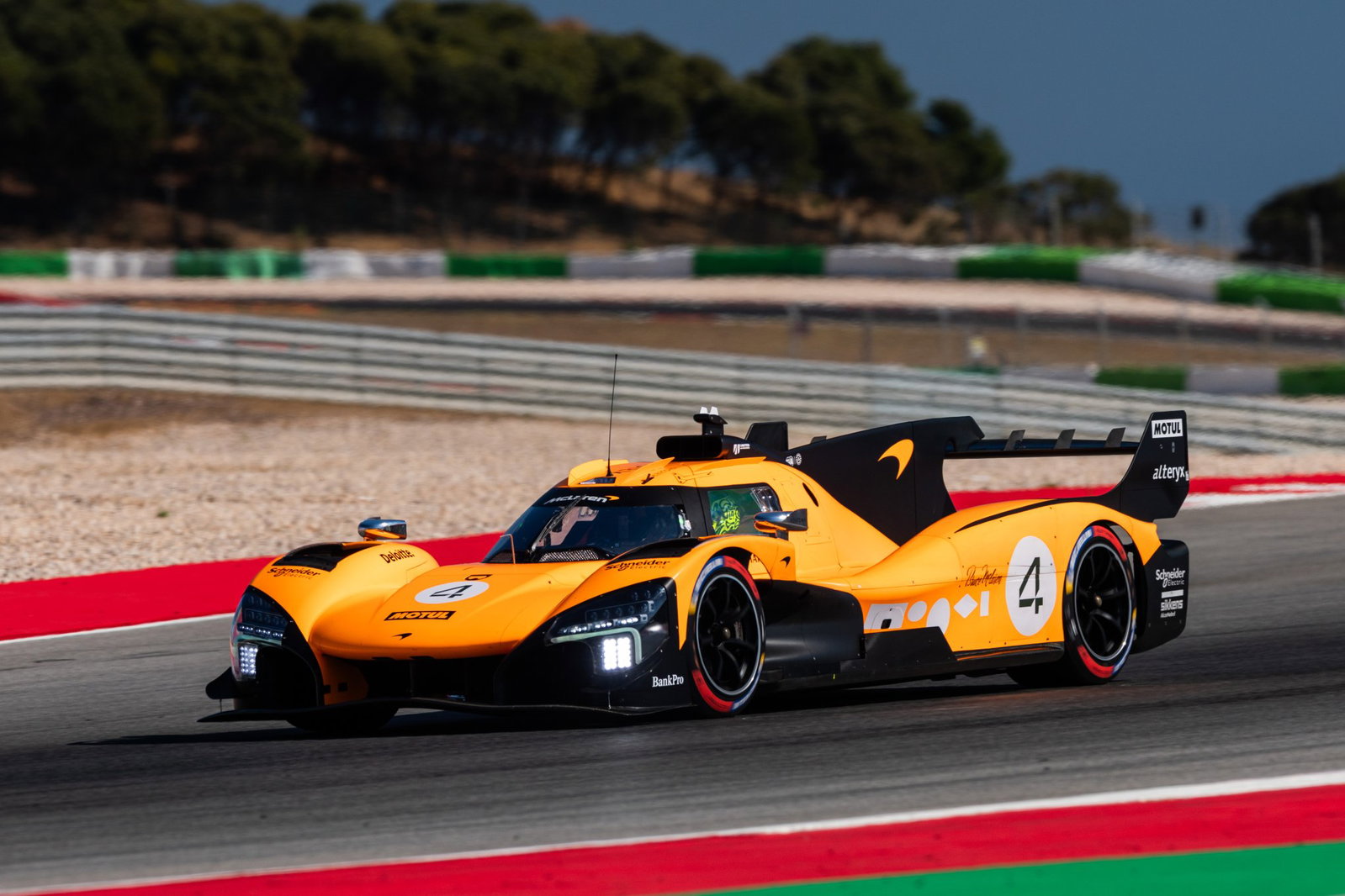 McLaren MCL-HY
