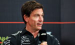 Toto Wolff, Kimi Antonelli’yi Singapur GP’de tekrar eden F1 pist limitleri ihlalleri nedeniyle tiye aldı