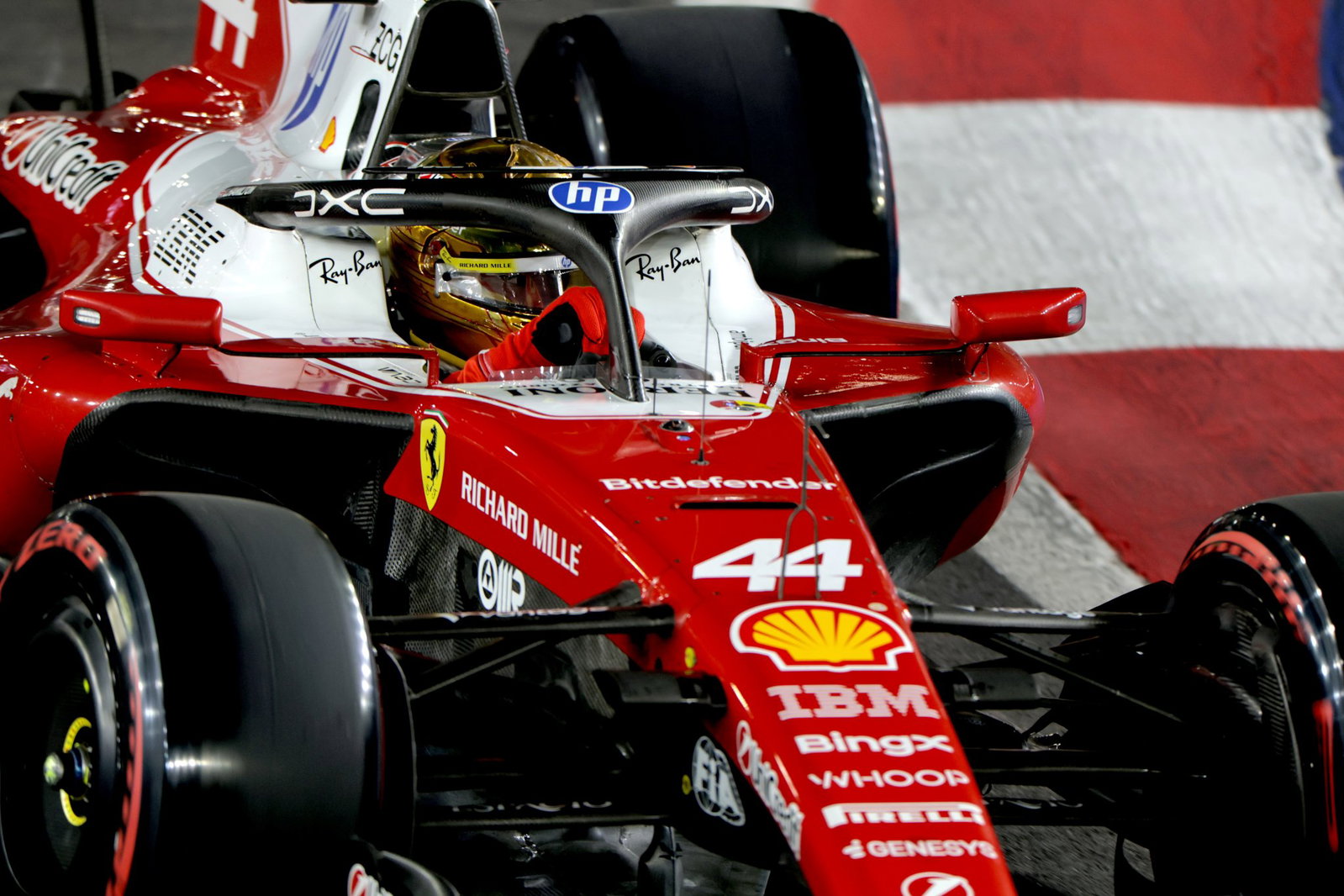 Lewis Hamilton ve Ferrari