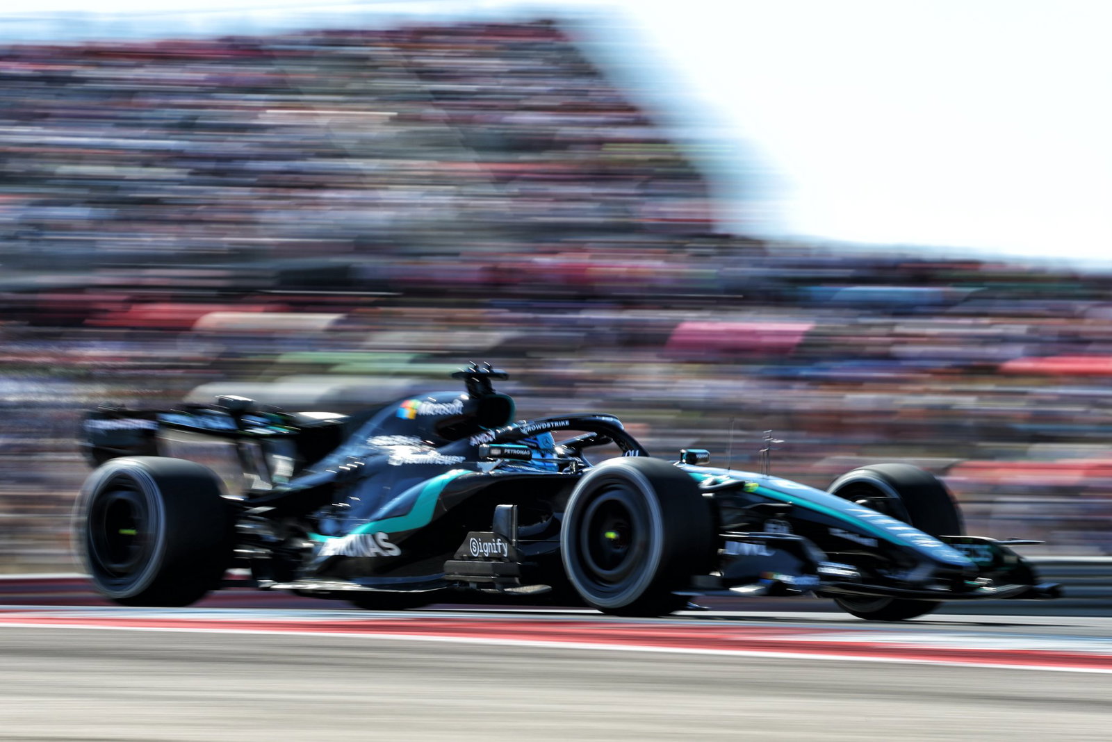 Mercedes W17